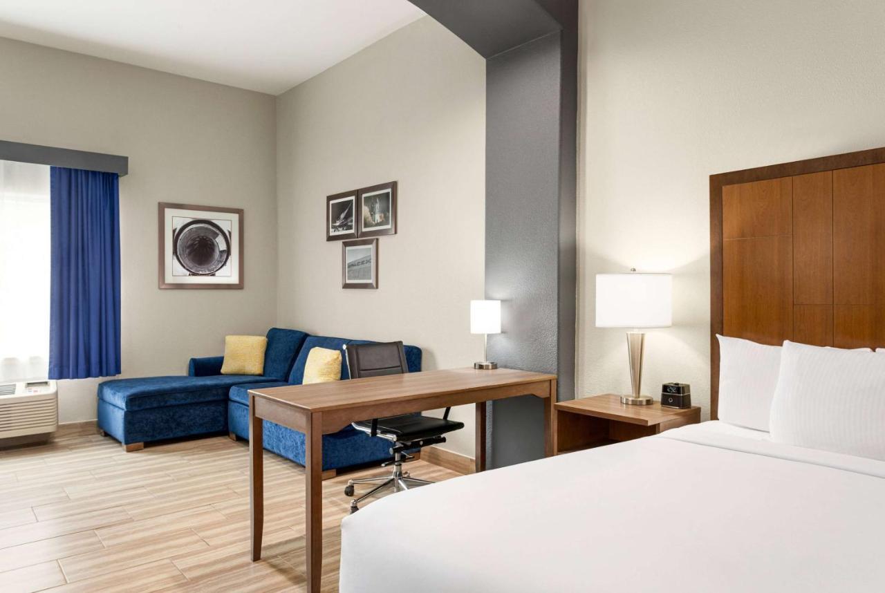 La Quinta By Wyndham Brownsville North Exterior foto